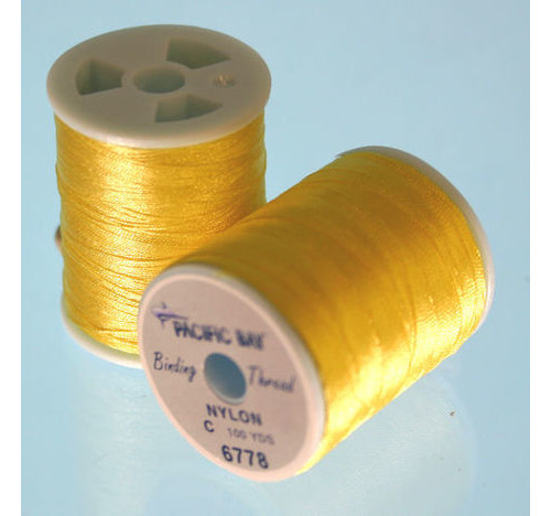 Bobines de 100 yards/mètres de fil en nylon calibre A jaune.