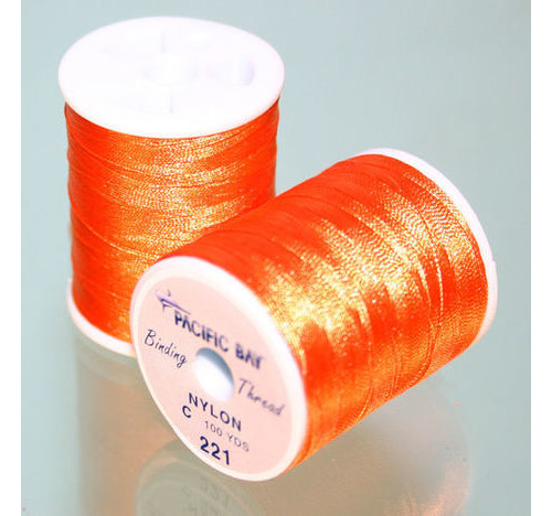 Bobines de 100 yards/mètres de fil en nylon calibre C orange.