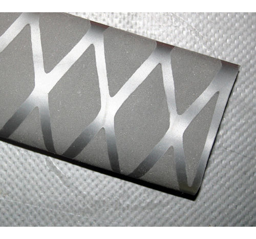 X weave Shrink Wrap Tubing 20 mm Black