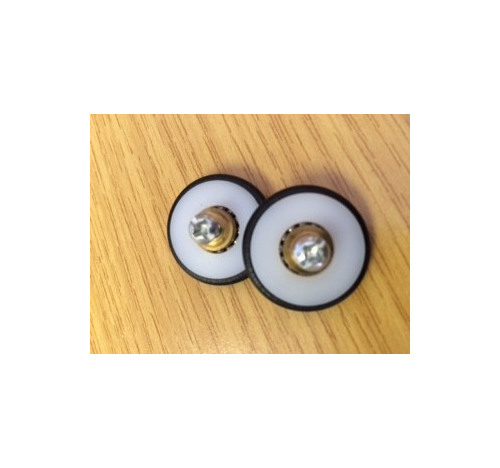 Replacement wheel and bearing assemble(1 wheel per pack) 